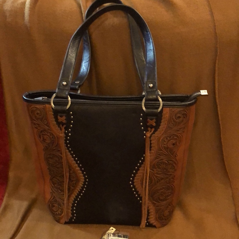 Montana West Trinity Ranch shoulder bag